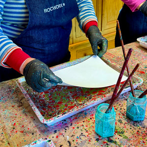 Load image into Gallery viewer, WORKSHOP Christmas Bauble + Table Decorations
