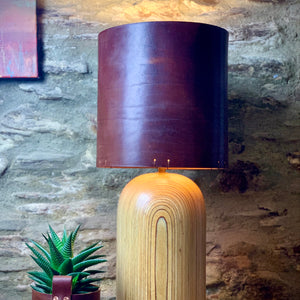 Load image into Gallery viewer, RUGGLESTONE LEATHER LAMPSHADES
